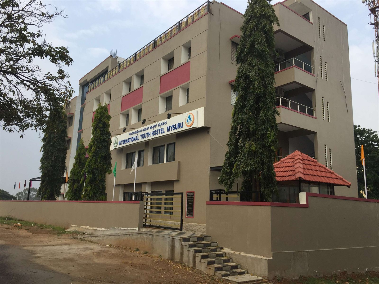 INTERNATIONAL YOUTH HOSTEL MYSURU